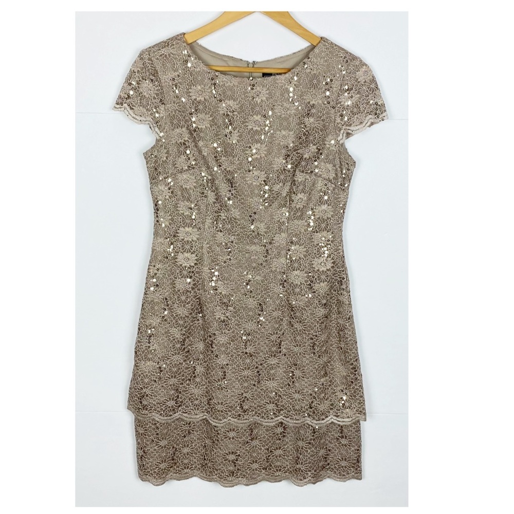 Alex Evenings Tiered Lace Sheath Dress Floral Lace Overlay Sequin Size 8 Petite